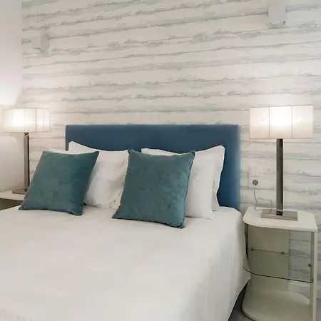 Very Close To - Apartman *