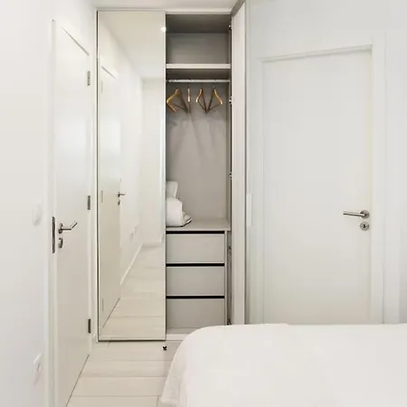 Apartman Very Close To - Nazaré