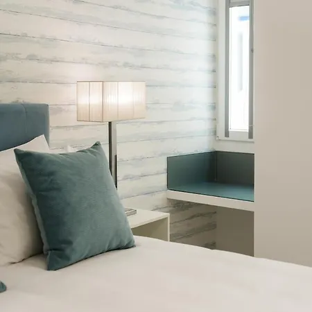 Salty Soul One Bedroom In アパート *